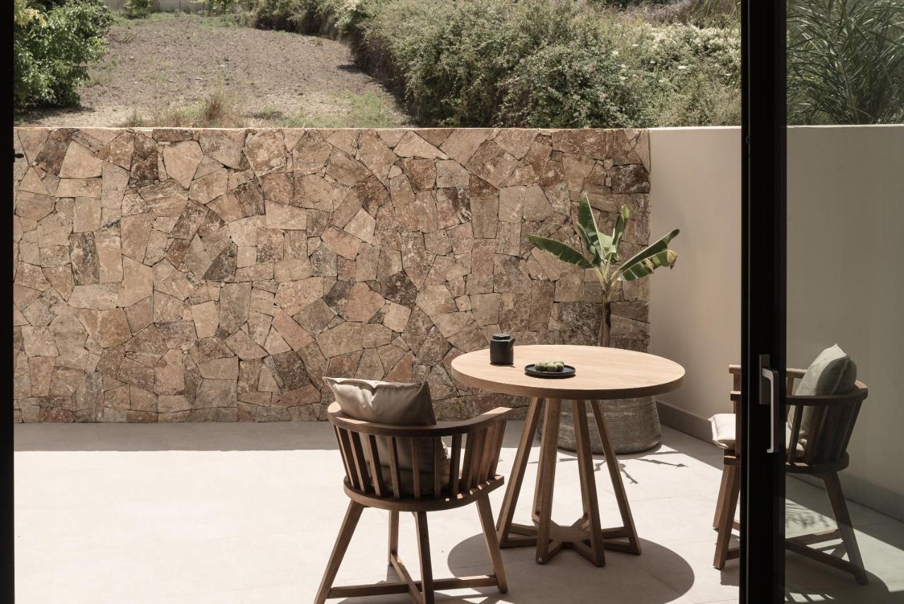 Seven Rocks Aparthotel Paliouri Exterior photo